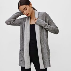 ARITZIA / BABATON Beekman Cashmere Sweater Grey S